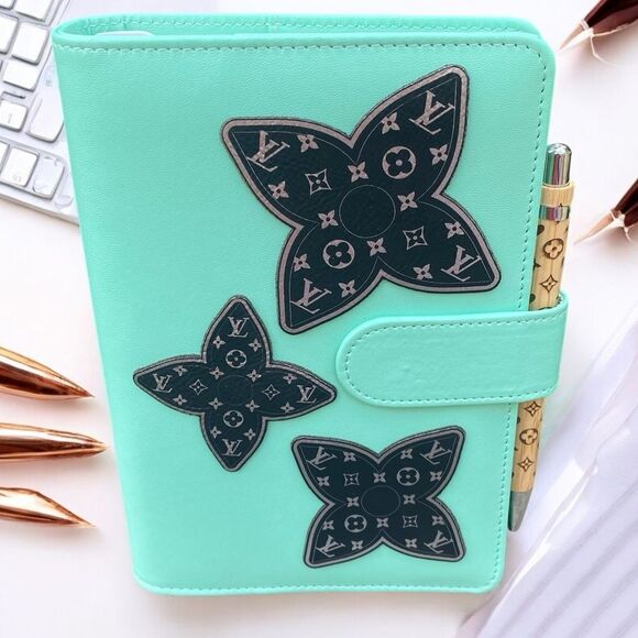 New Handmade Laser Engraved Mint Green Logo Notebook/Daily Planner & Bamboo Pen - Picture 1 of 6
